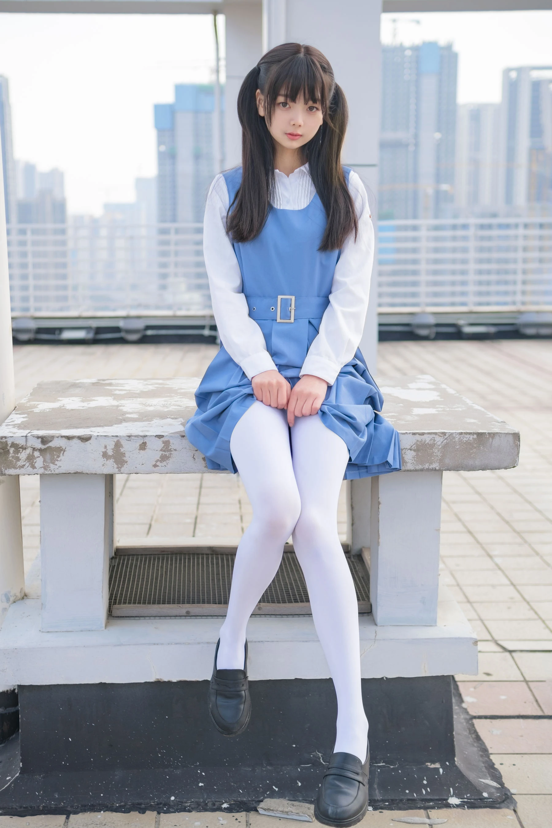 正午彰化嫩模寫真精選 – 甜美攝影棚活力完美融合典藏 - 17
