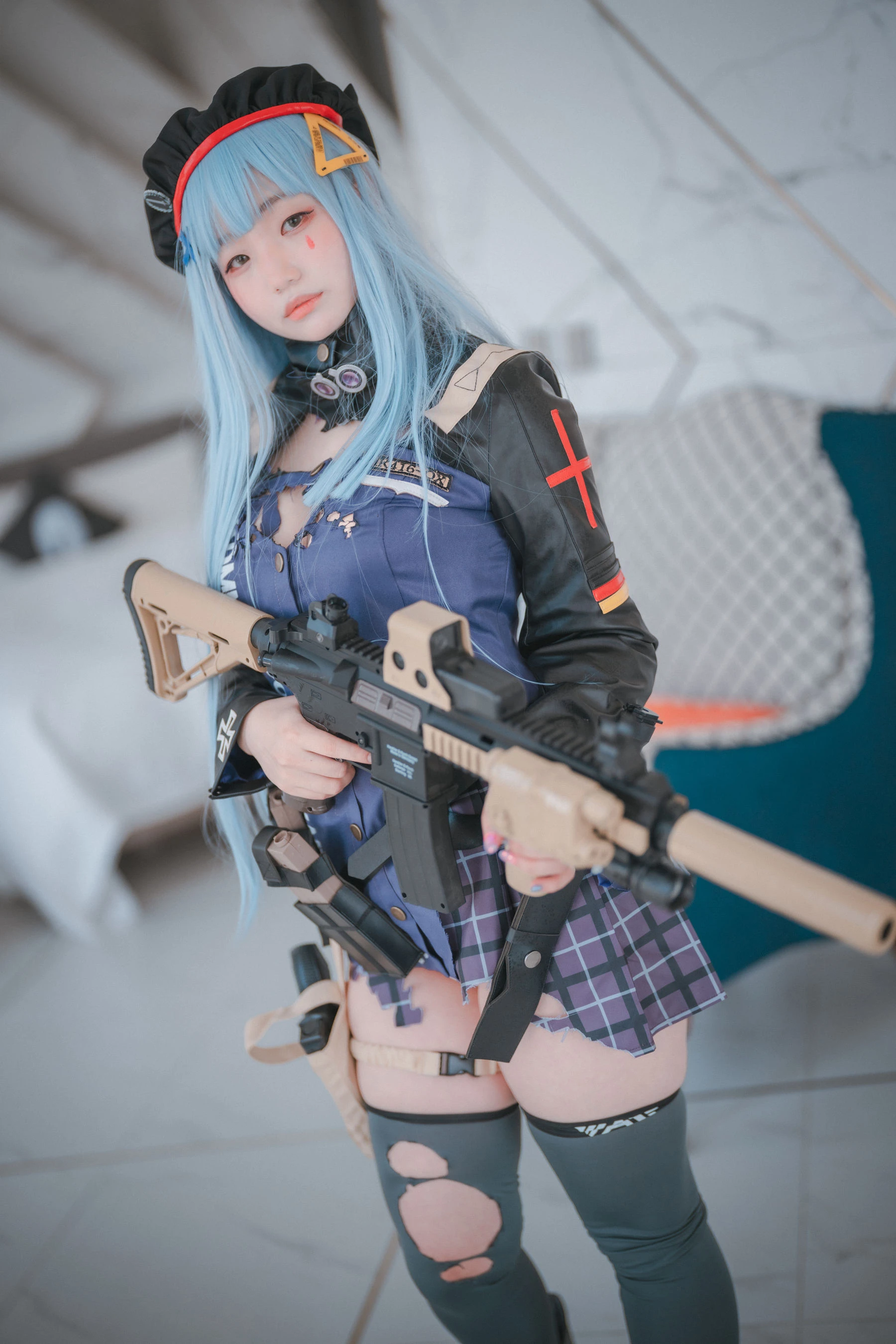 627153 1