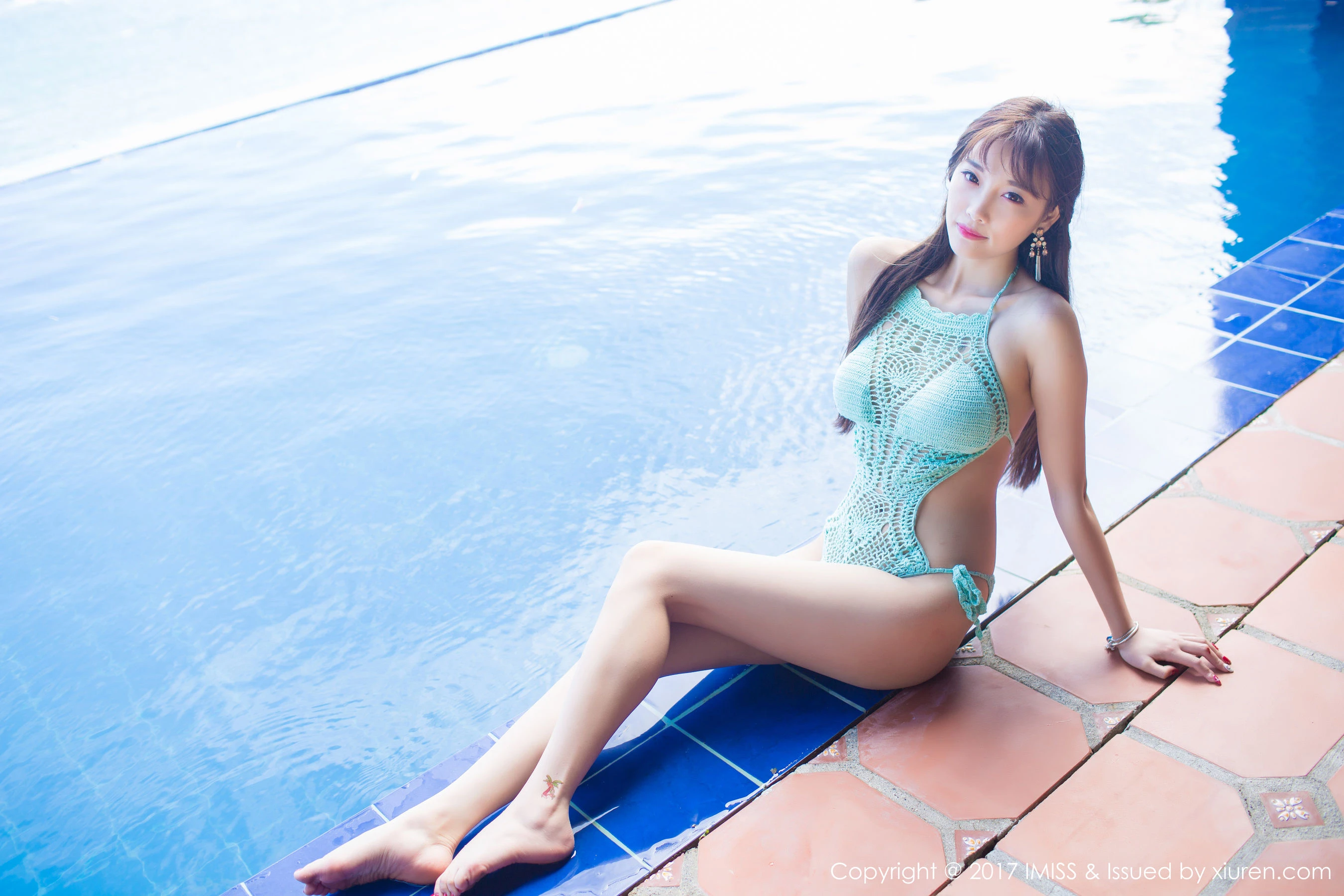 俏皮時刻嫩模夜景寫真 – 夏季知性風採再現限量 - 17