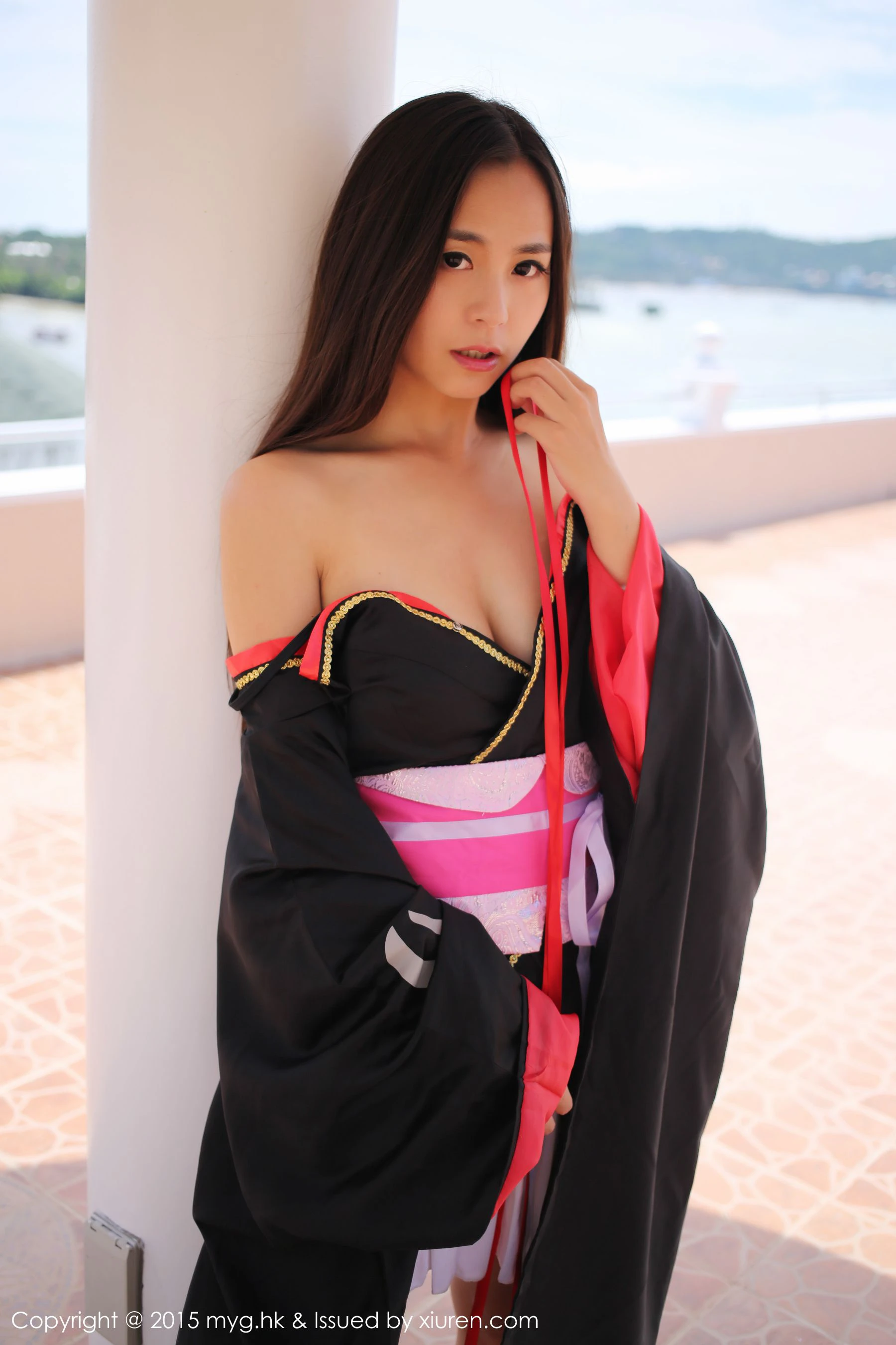 俏皮時刻DJ海邊寫真 – 春季高貴風採再現典藏 - 20
