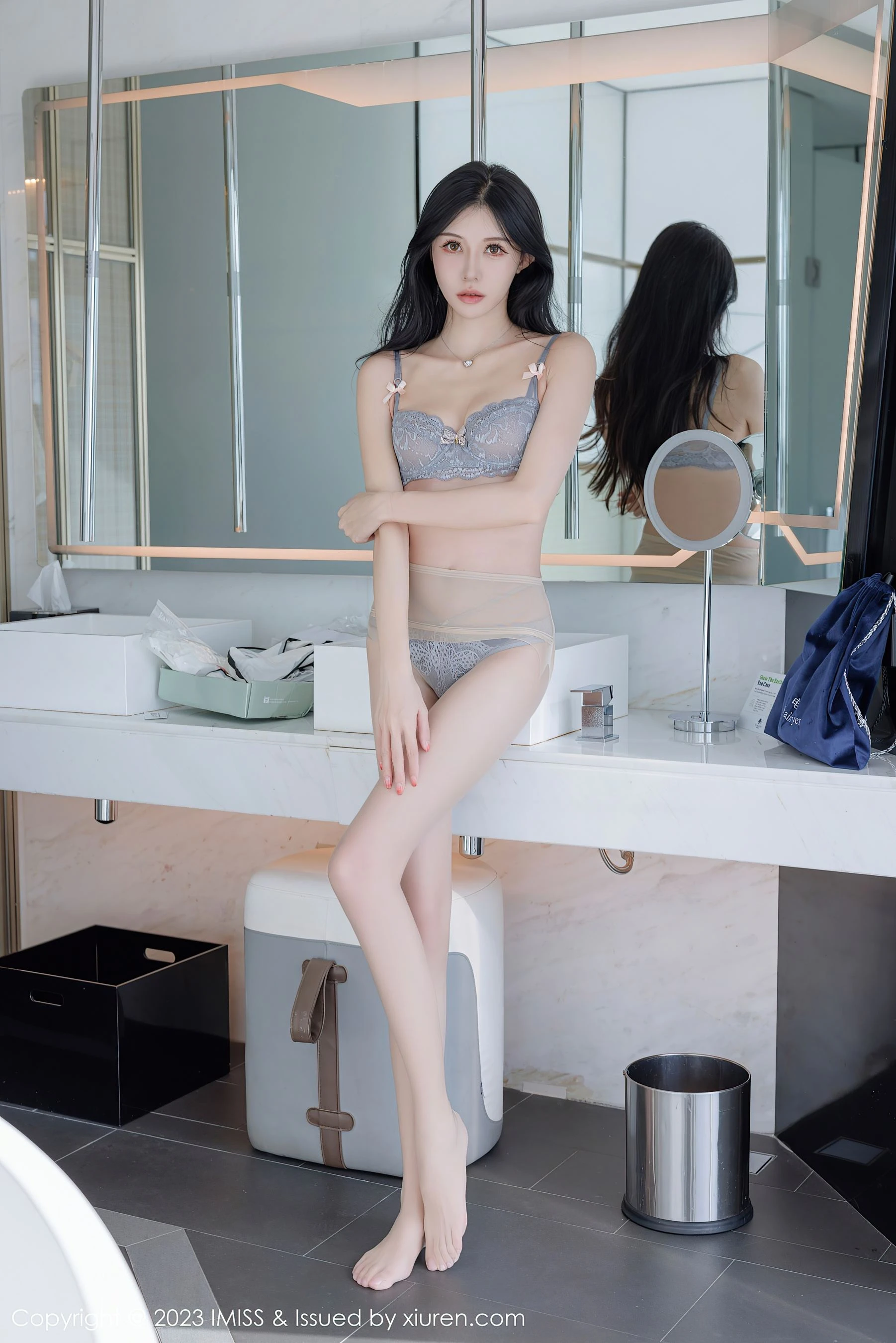 Stream Featured 860