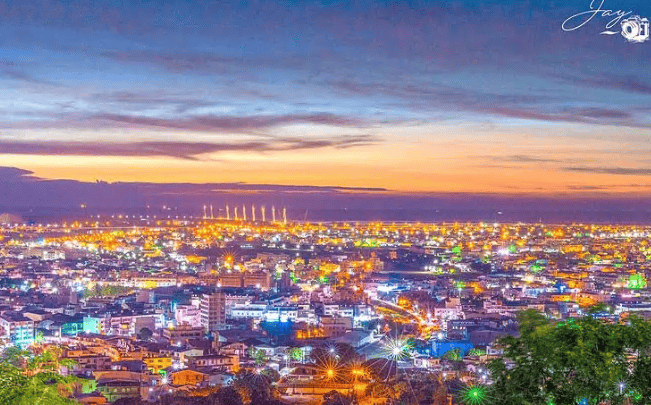 台中夜晚约会景点TOP9！不仅沉醉于迷人夜景，更享尽吃喝玩乐全方位体验！