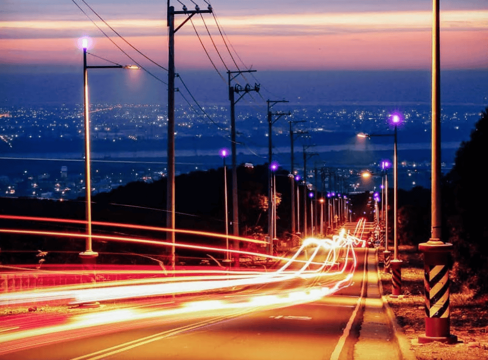 台中夜晚必游！情侣浪漫约会的首选：台中五大夜景胜地精选 │ 台中专属推荐