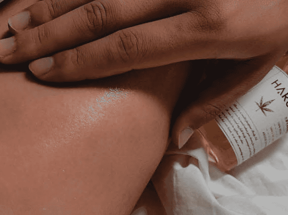 情趣按摩:触动女性深层愉悦感的按摩艺术。